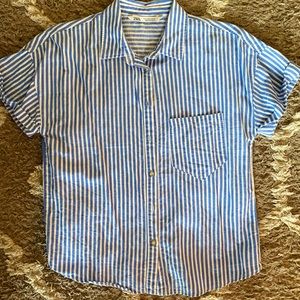 Woman’s Zara Stripped Short-sleeved Button Down Sz. S